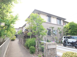 グレンツェント朝日ヶ丘Ａ棟外観写真