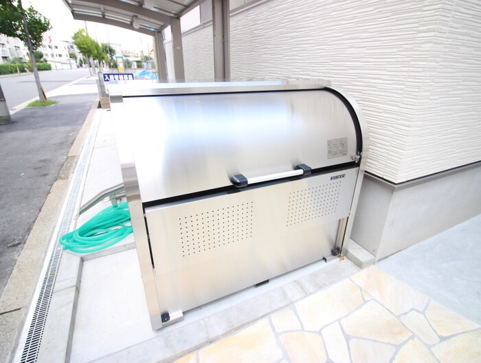 物件外観写真4　(建物設備)