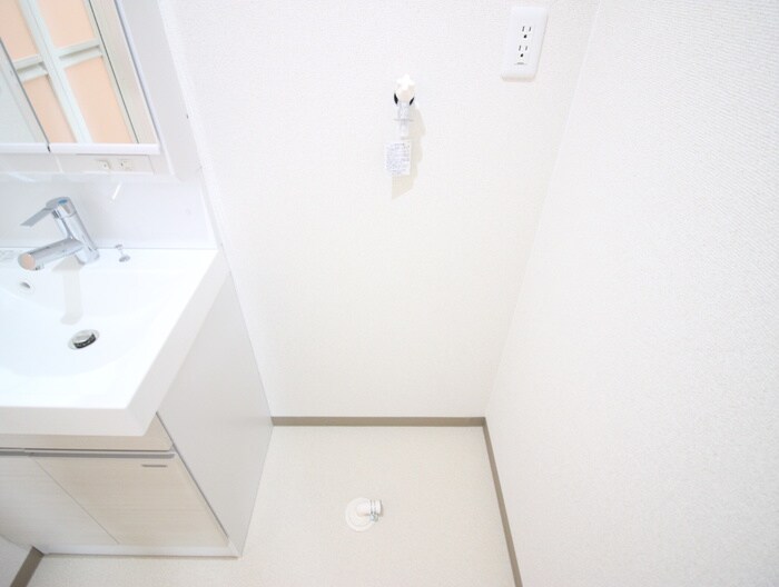 物件内観写真20　(洗濯機置場)