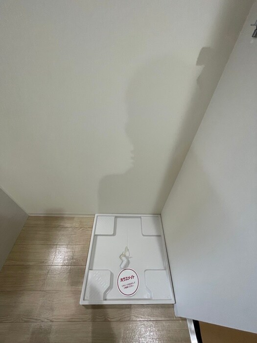 物件内観写真17　(洗濯機置場)