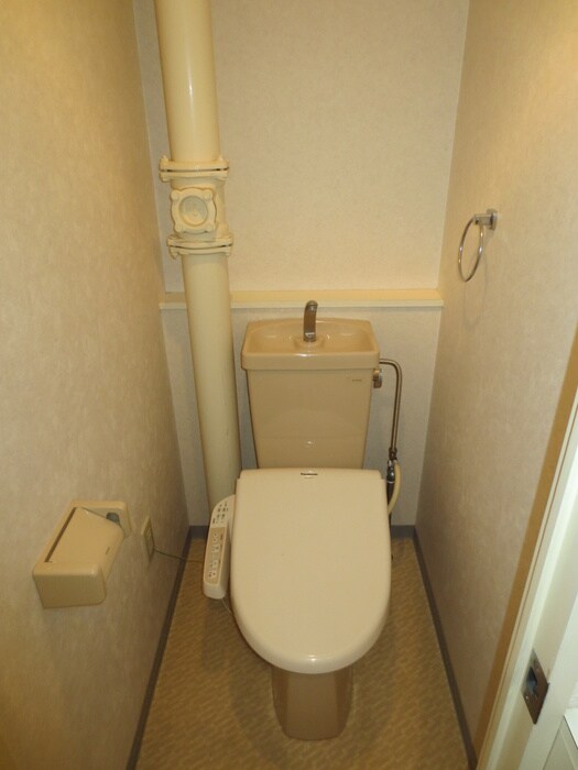 物件内観写真10　(トイレ)