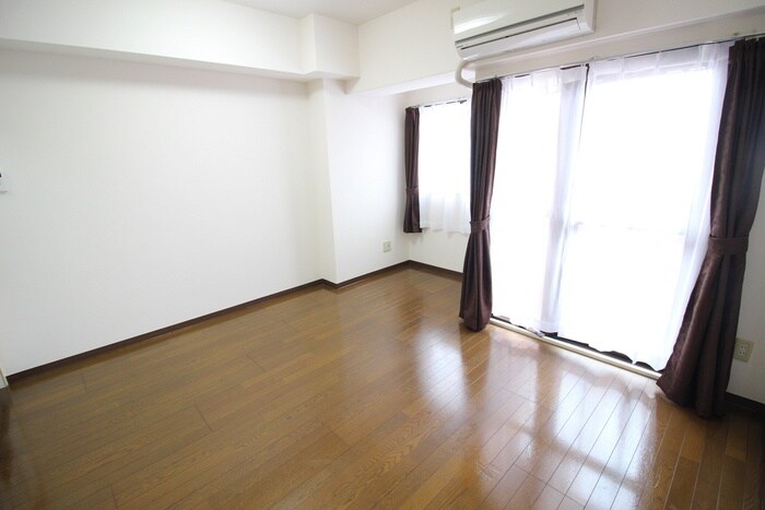 物件内観写真12　(居室)