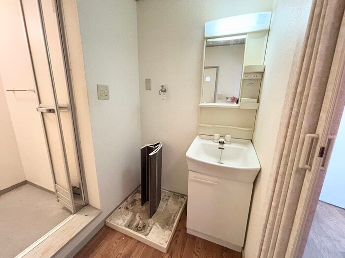 物件内観写真11　(洗面)
