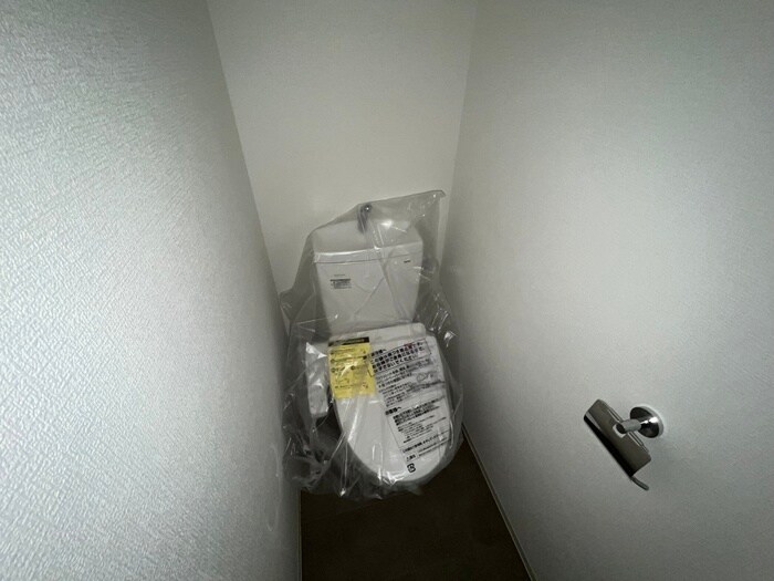 物件内観写真17　(トイレ)