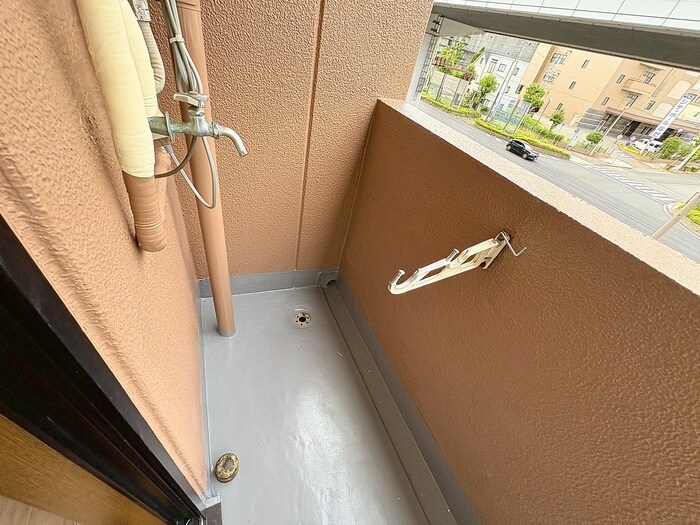 物件内観写真22　(洗濯機置場)