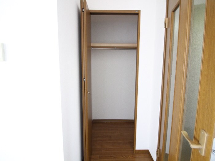 物件内観写真14　(収納)