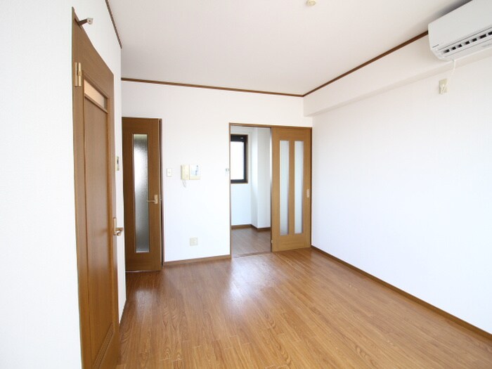 物件内観写真22　(居室)