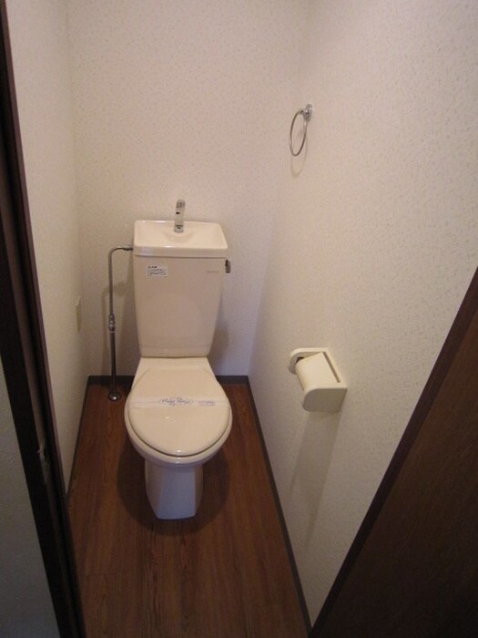 物件内観写真11　(トイレ)