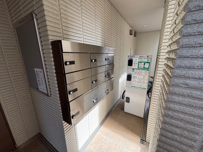 物件外観写真4　(建物設備)