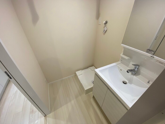 物件内観写真13　(洗濯機置場)