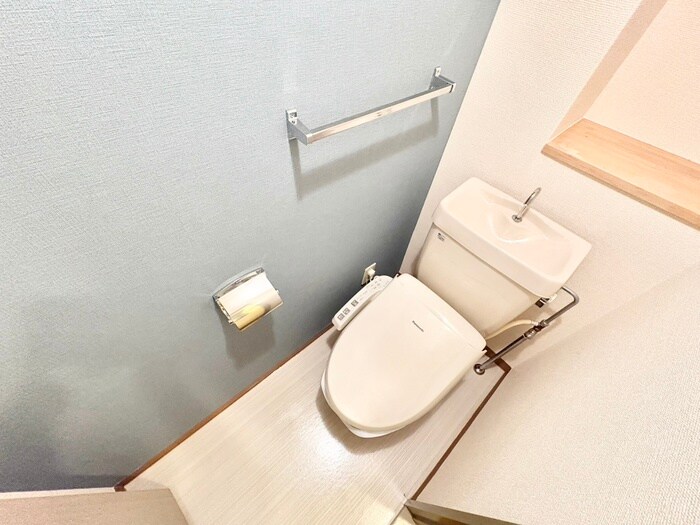 物件内観写真14　(トイレ)