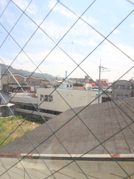 物件内観写真17　(室内からの展望)