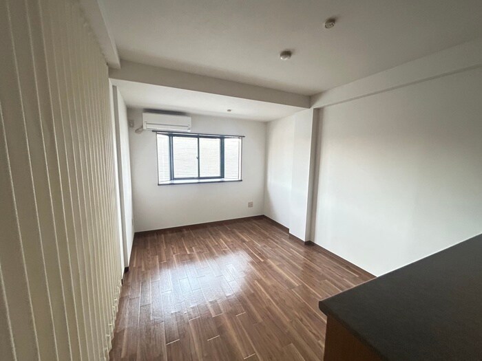 物件内観写真18　(居室)