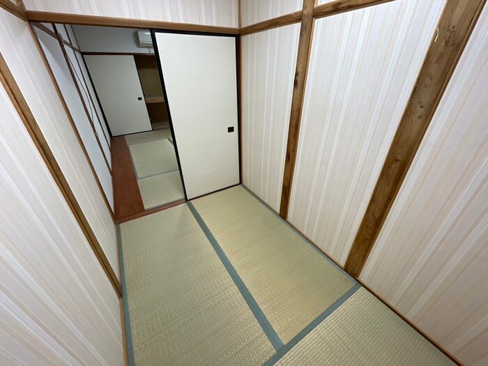 物件内観写真7　(居室)