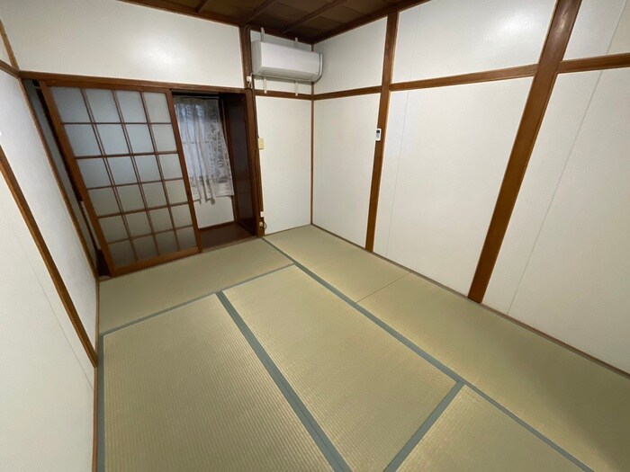 物件内観写真8　(居室)