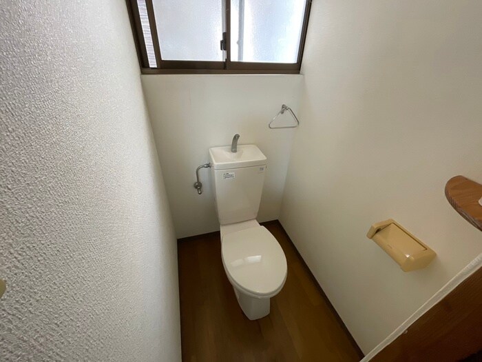 物件内観写真10　(トイレ)