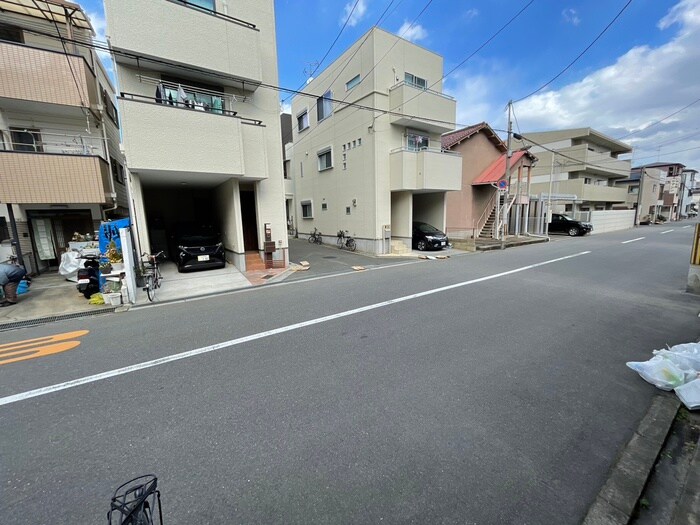 物件内観写真14　(室内からの展望)