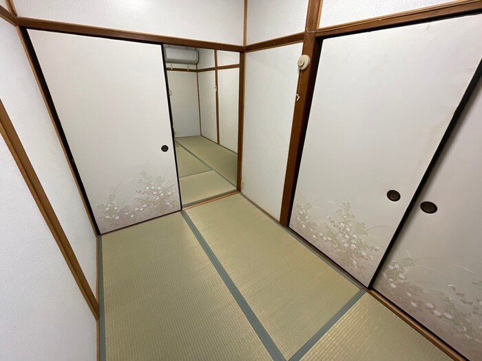 物件内観写真17　(居室)