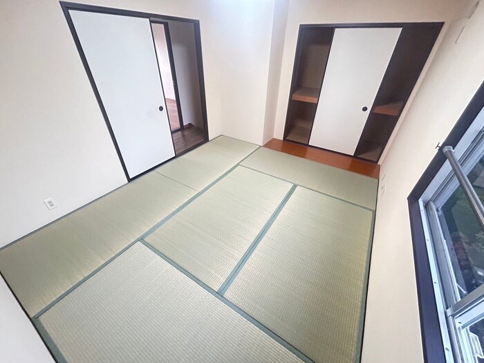 物件内観写真21　(居室)