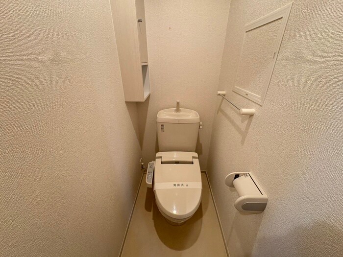 物件内観写真10　(トイレ)