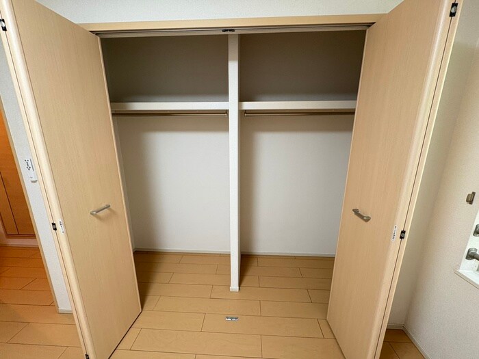 物件内観写真17　(収納)