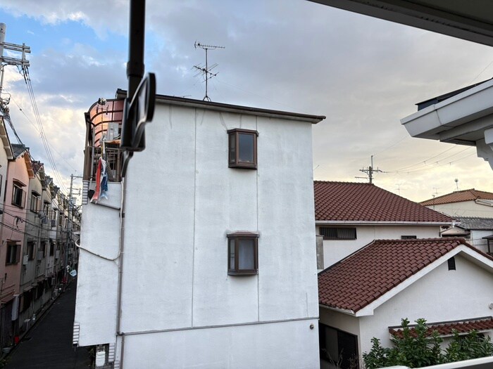 物件内観写真21　(室内からの展望)