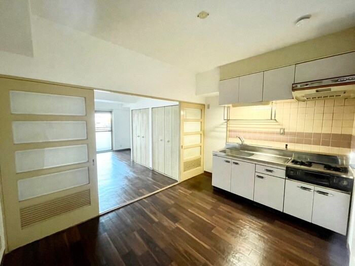 物件内観写真9　(居室)