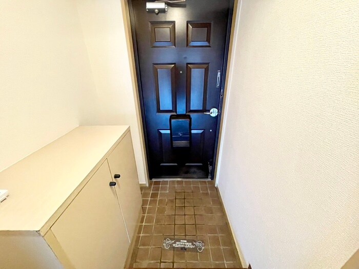 物件内観写真19　(玄関)