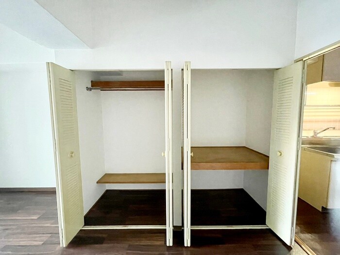 物件内観写真22　(収納)