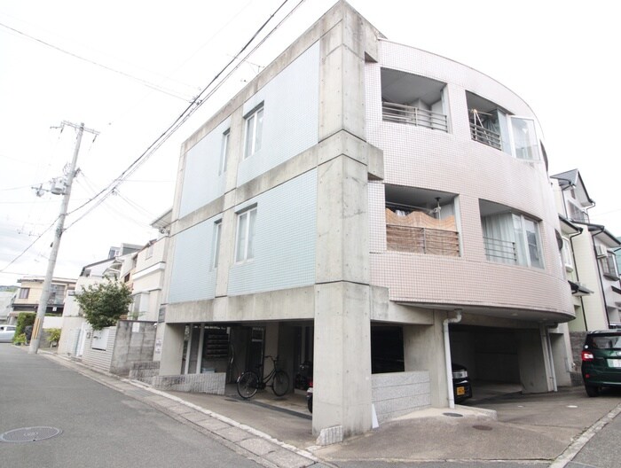 物件外観写真1　(外観写真)