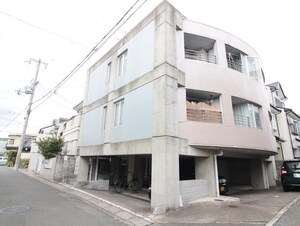 レジェンド西向日外観写真