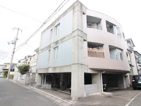 レジェンド西向日外観写真