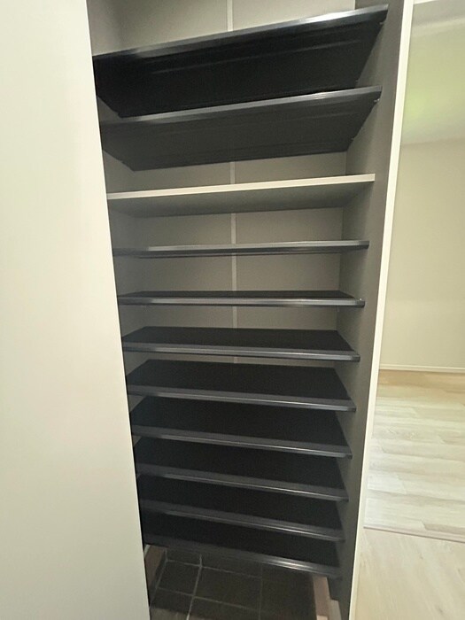 物件内観写真11　(靴箱)