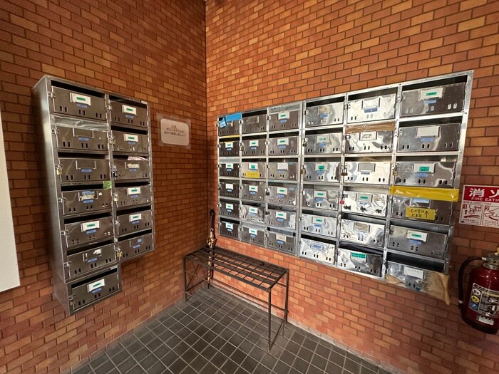 物件外観写真6　(建物設備)