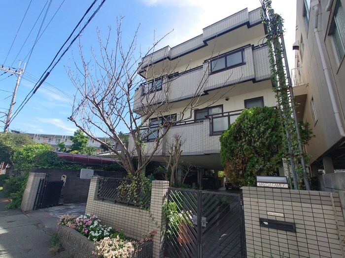 前田ファミリーの物件外観写真