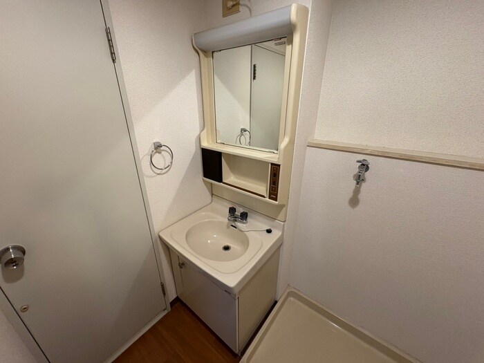 物件内観写真11　(洗面)