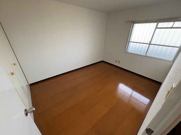物件内観写真14　(居室)