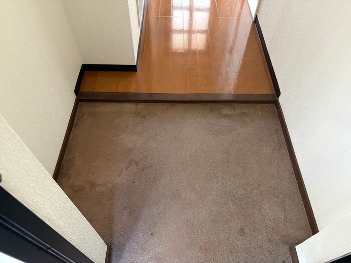 物件内観写真19　(玄関)