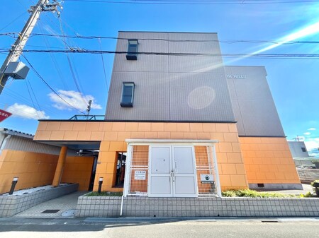 ﾊﾟ-ｸﾋﾙｽﾞ外観写真