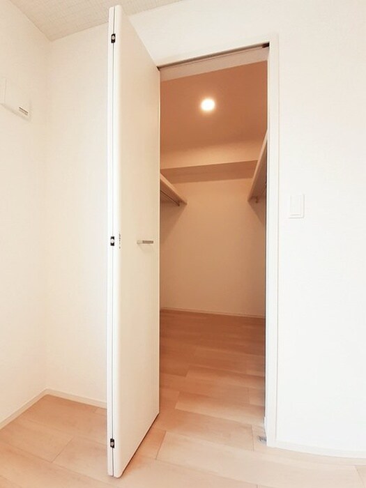 物件内観写真10　(居室)