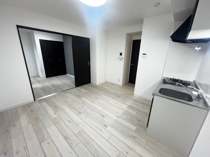 物件内観写真10　(居室)