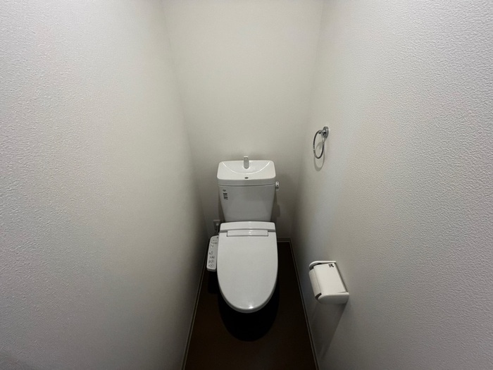 物件内観写真12　(トイレ)