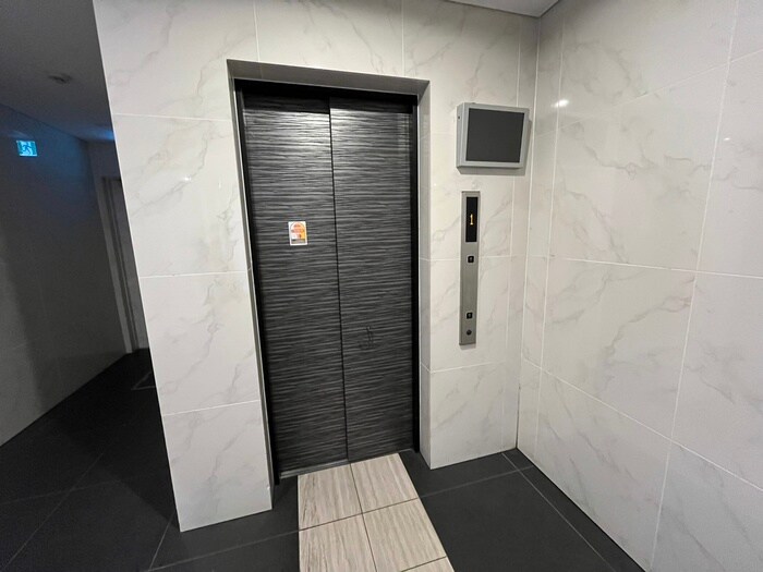 物件外観写真6　(建物設備)