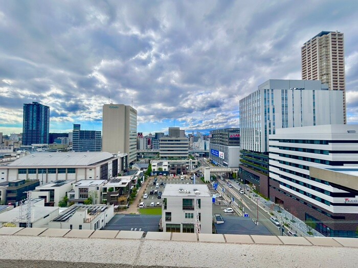 物件内観写真15　(室内からの展望)