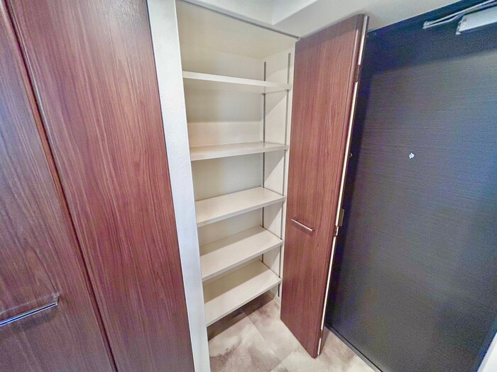 物件内観写真18　(靴箱)