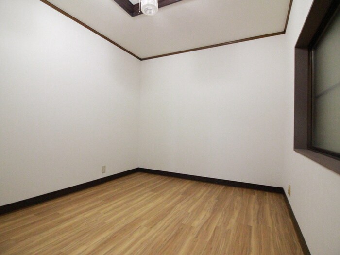 物件内観写真17　(居室)
