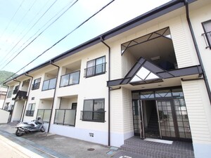 荒木マンション外観写真