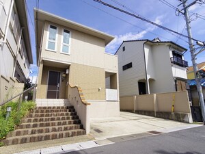 宇治五ヶ庄戸建貸家外観写真