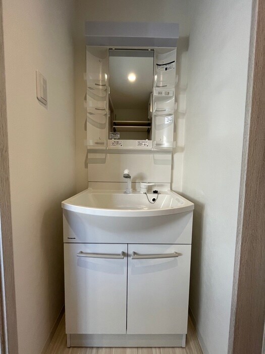 物件内観写真10　(洗面)