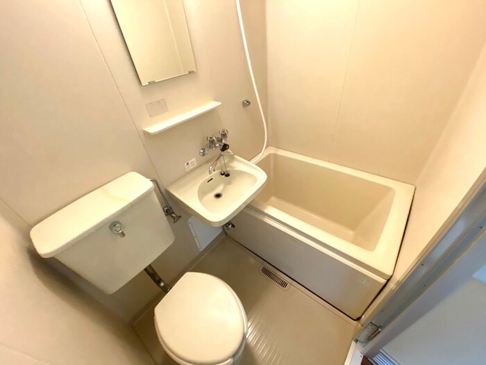 物件内観写真12　(バス／シャワールーム等)